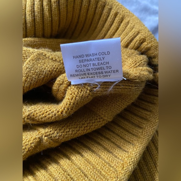 ModCloth Mustard Sweatshirt - Picture 5 of 5